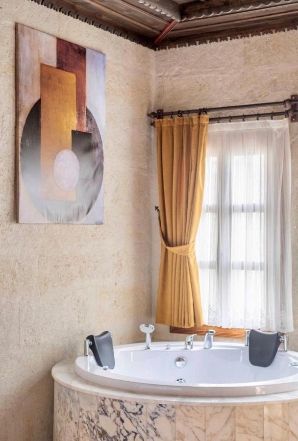 Uzay Cave Suite Hotel Ürgüp Exteriör bild