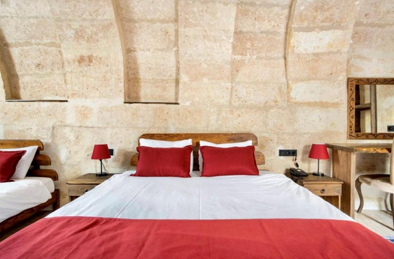 Uzay Cave Suite Hotel Ürgüp Exteriör bild