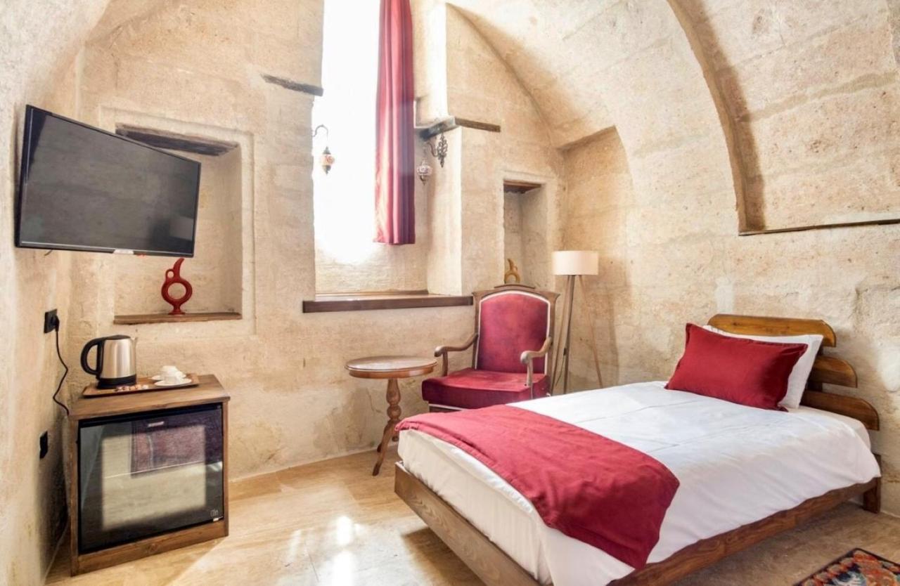 Uzay Cave Suite Hotel Ürgüp Exteriör bild