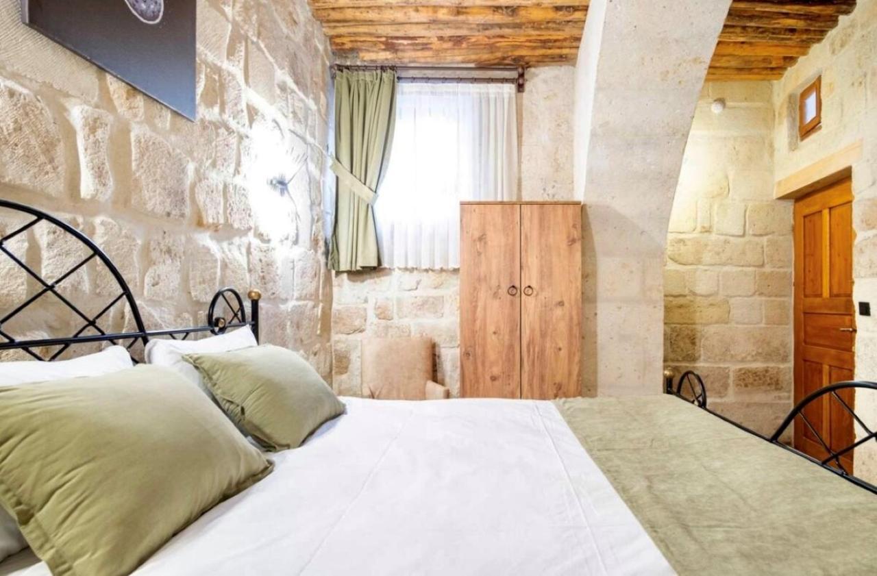 Uzay Cave Suite Hotel Ürgüp Exteriör bild