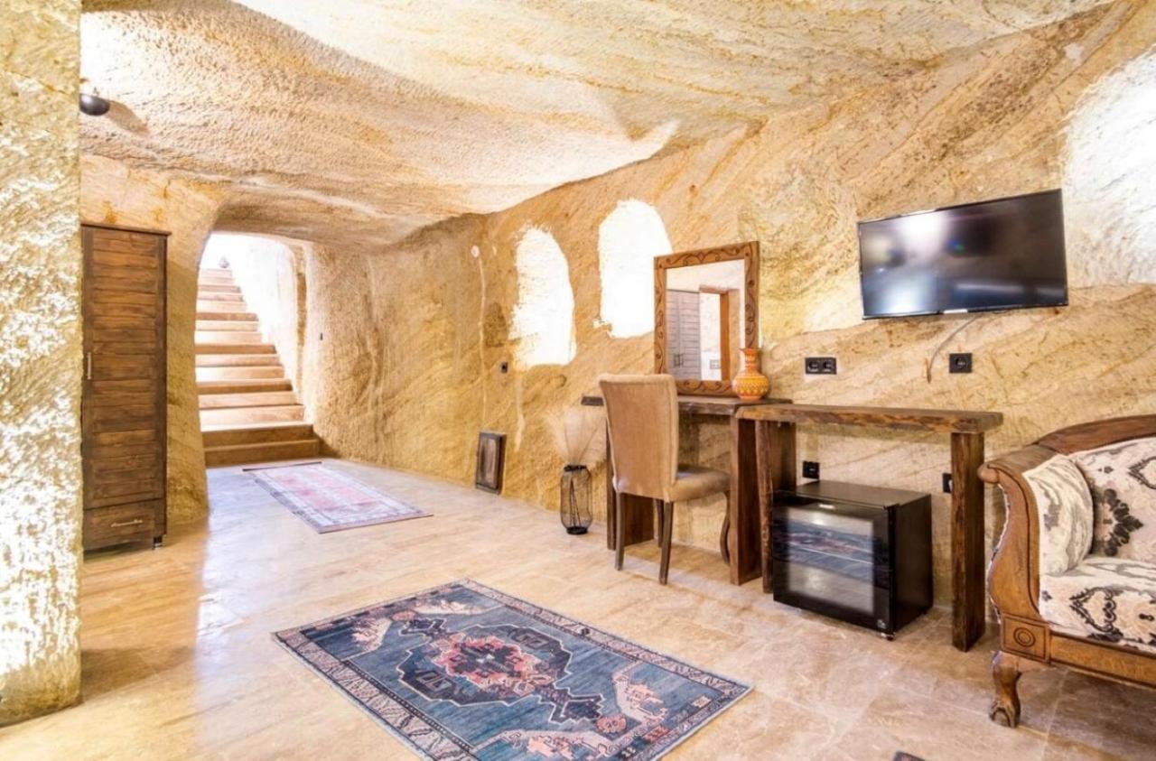 Uzay Cave Suite Hotel Ürgüp Exteriör bild