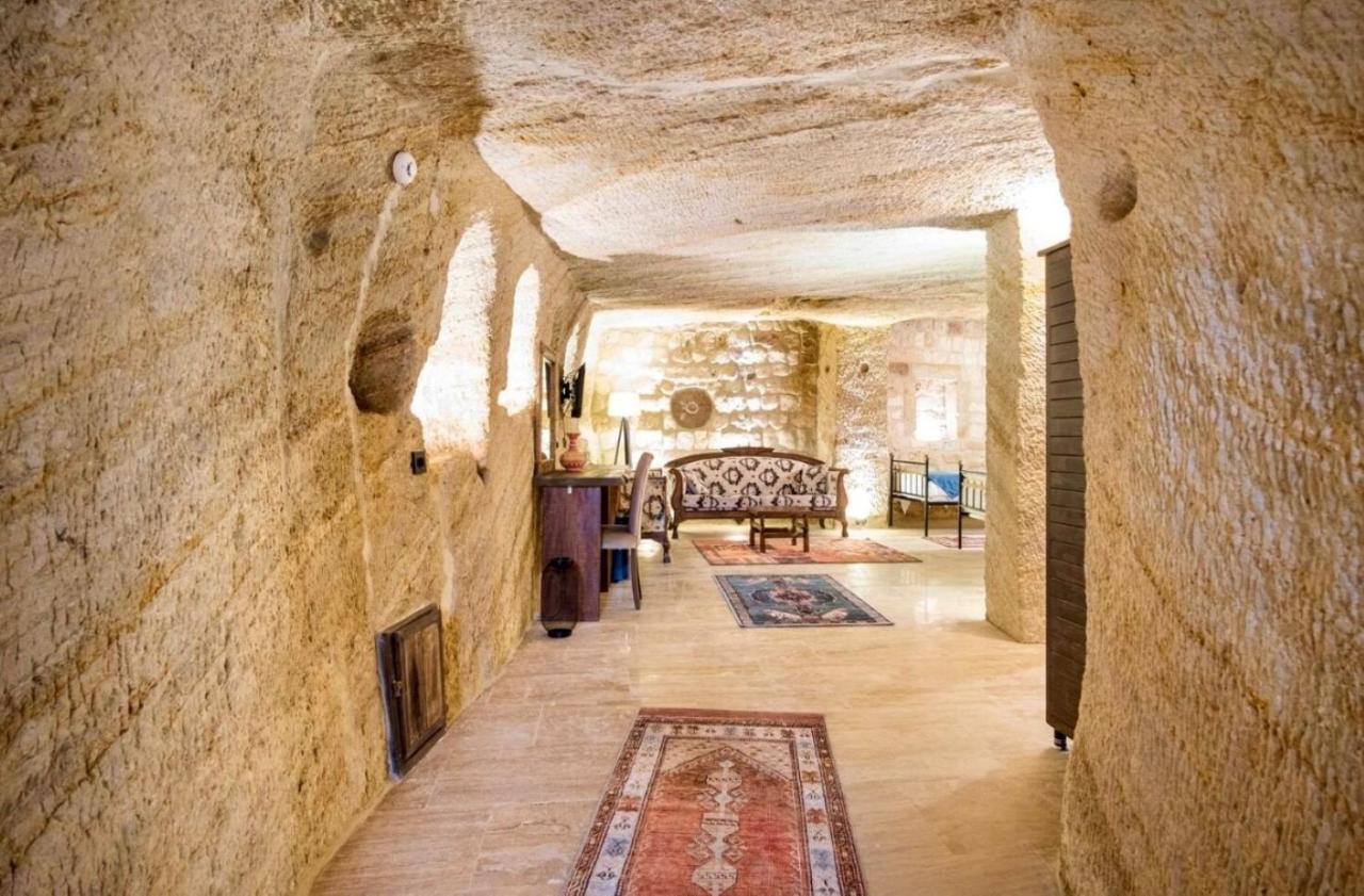 Uzay Cave Suite Hotel Ürgüp Exteriör bild